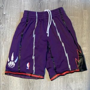 Mitchell and ness toronto raptors shorts sz xs